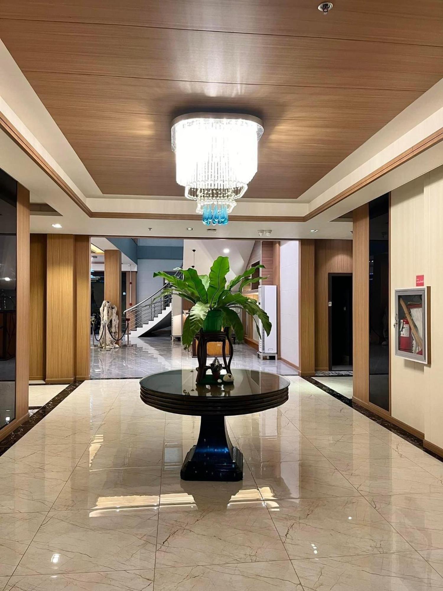W Golf Resort Ослоб Экстерьер фото