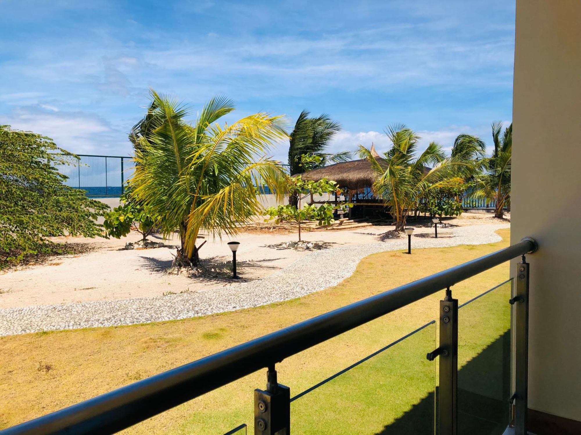W Golf Resort Ослоб Экстерьер фото